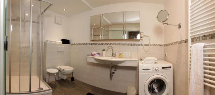 Apartment image 3