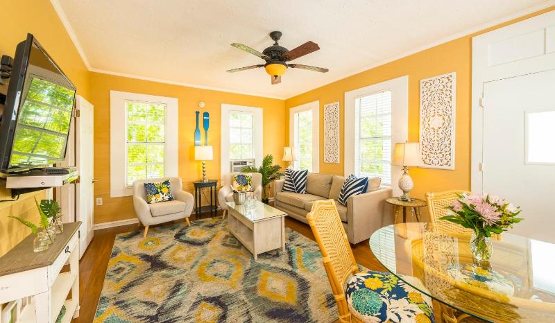Rose Lane Villas - image 1