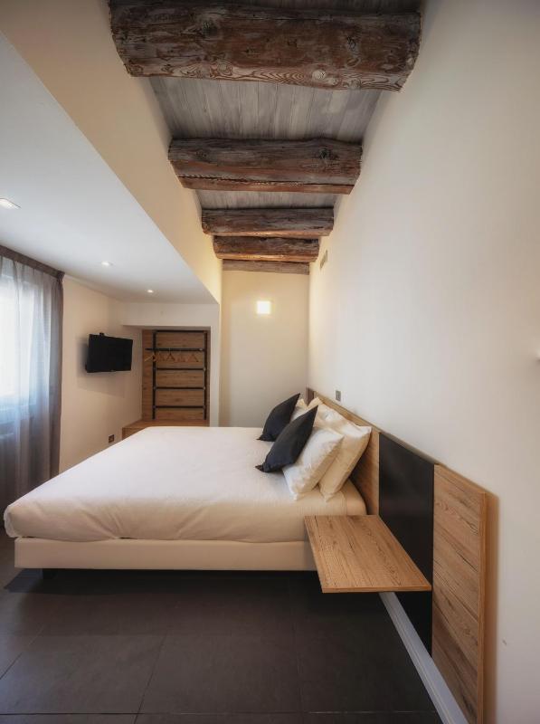 Budget Double or Twin Room image 3