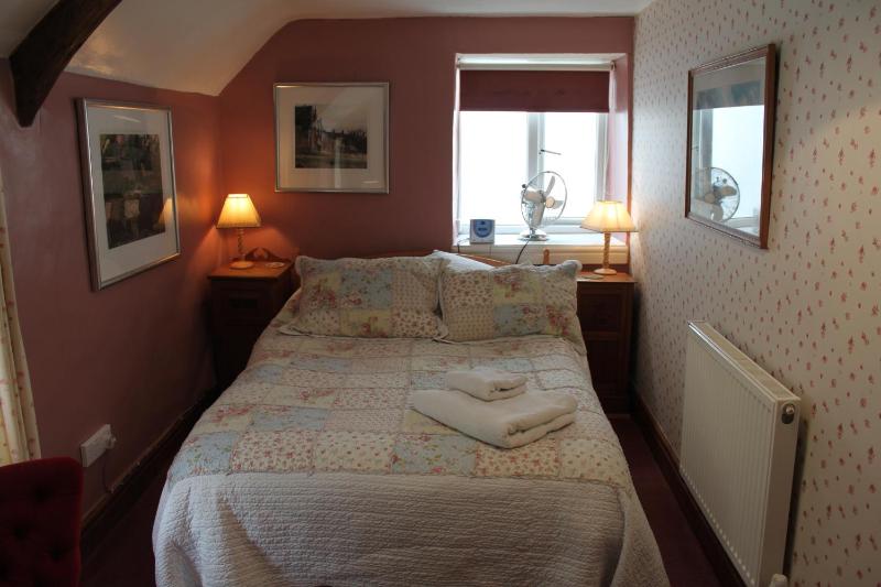 Double Room image 1