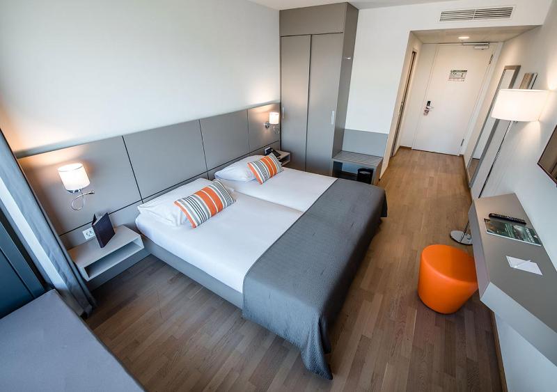 Superior Double or Twin Room image 2