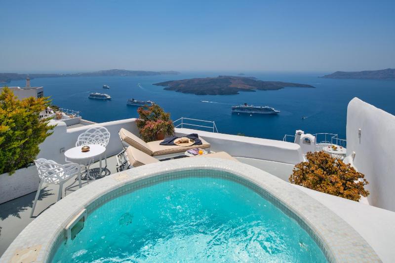 Three-Bedroom Villa with Private Heated Hot Tub image 3