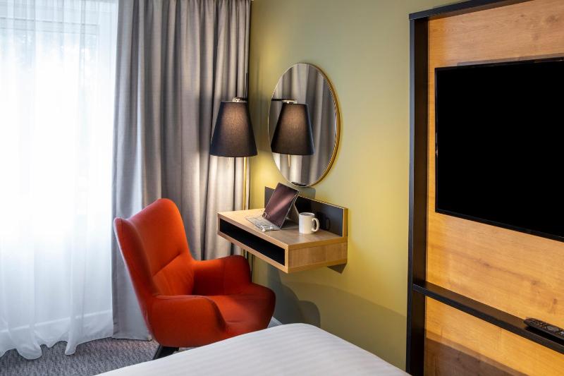 Mercure Nottingham Sherwood Hotel - image 12