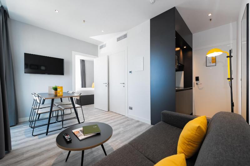 One-Bedroom Apartment image 1