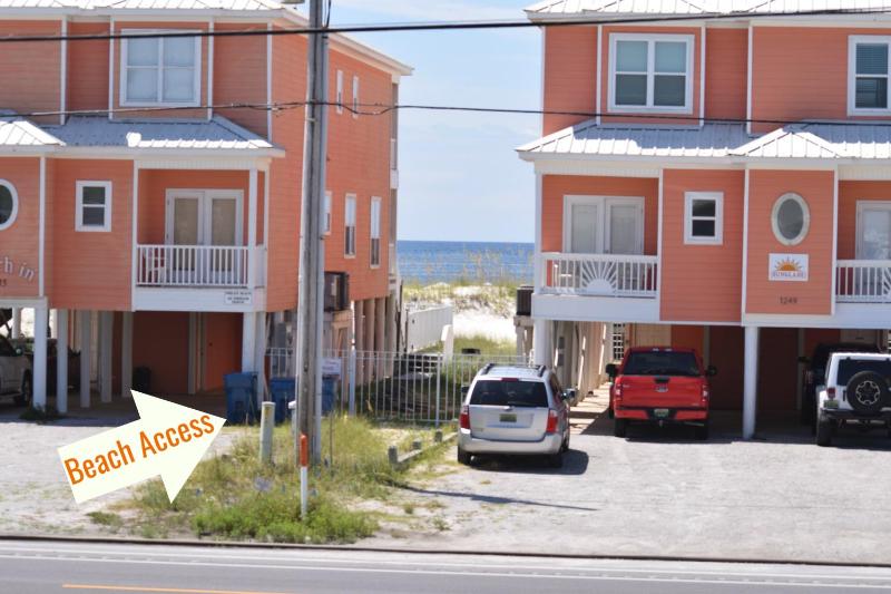 Three-Bedroom House image 2
