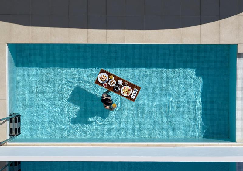 Suite Sea Front with Private Pool image 3