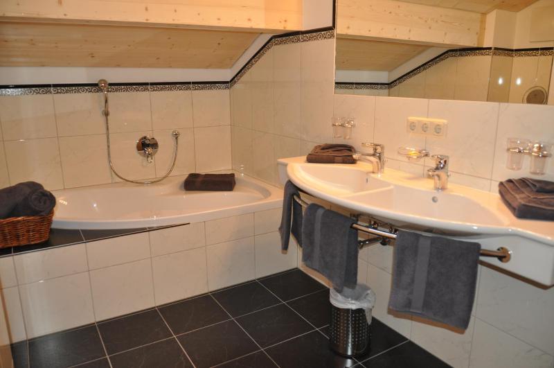 Two-Bedroom Apartment image 3