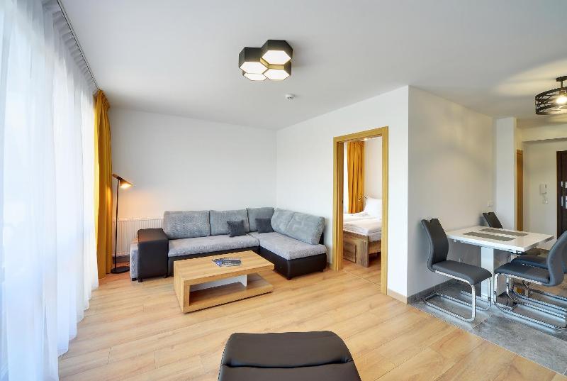 One-Bedroom Apartment image 2