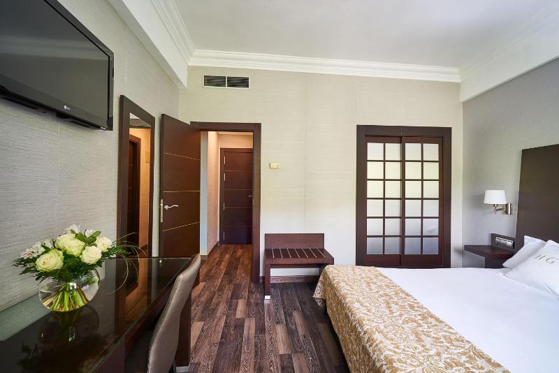 Junior Suite image 4