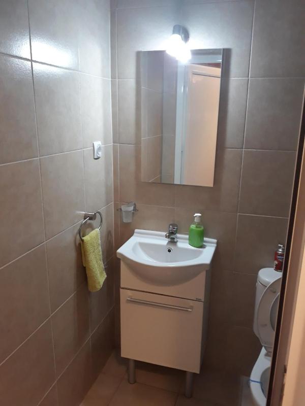 Apartment image 3