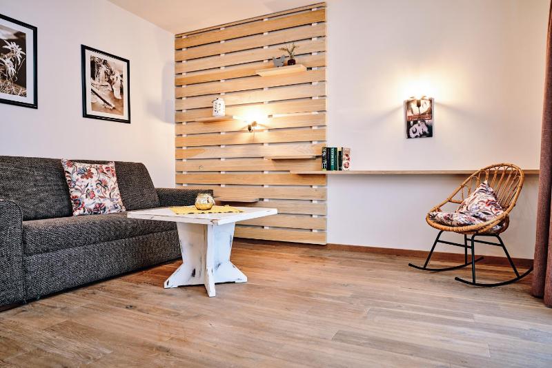 Apartment (3 Adults) image 1