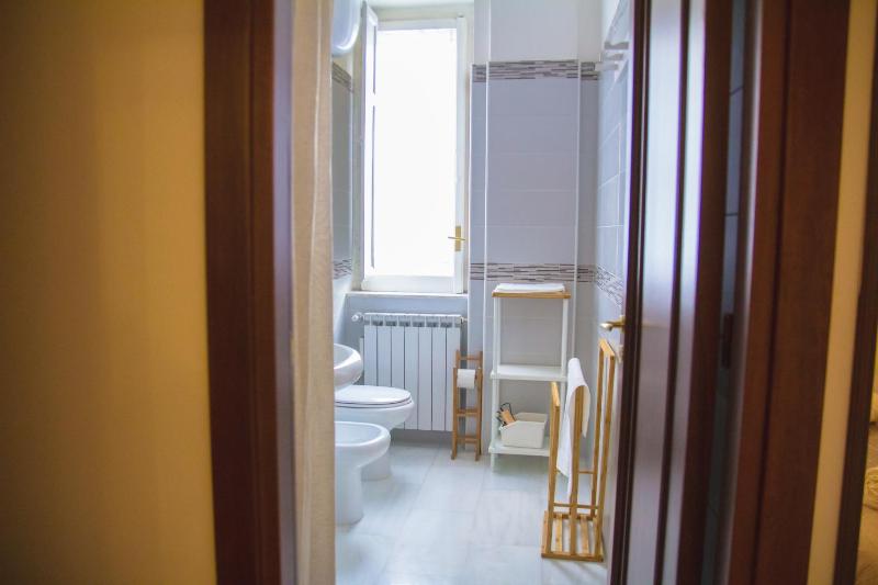 Deluxe Double or Twin Room image 4