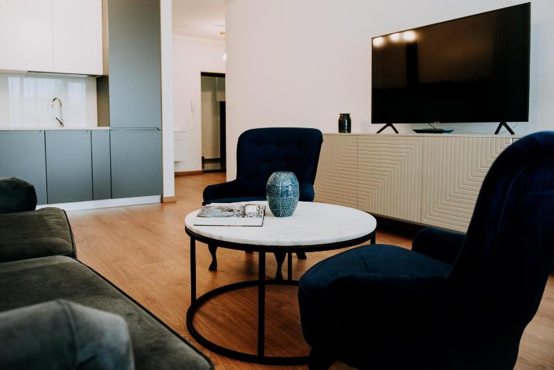 Executive Suite image 1