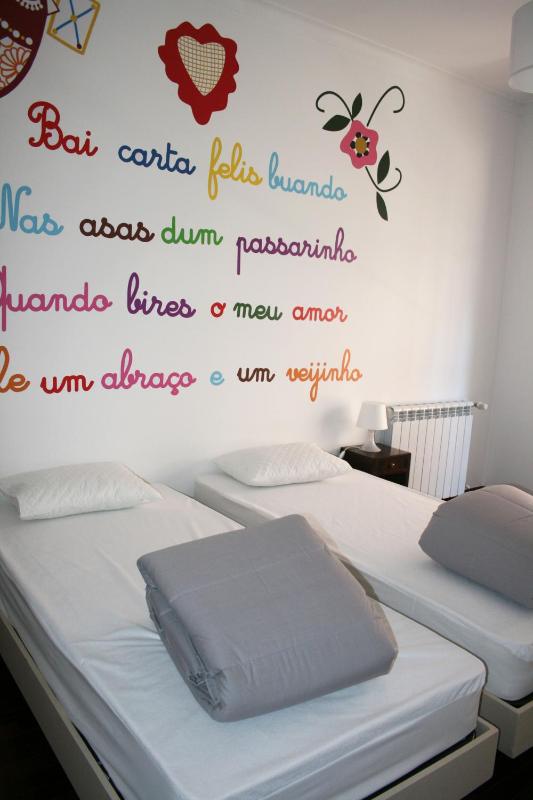 Twin Room image 2
