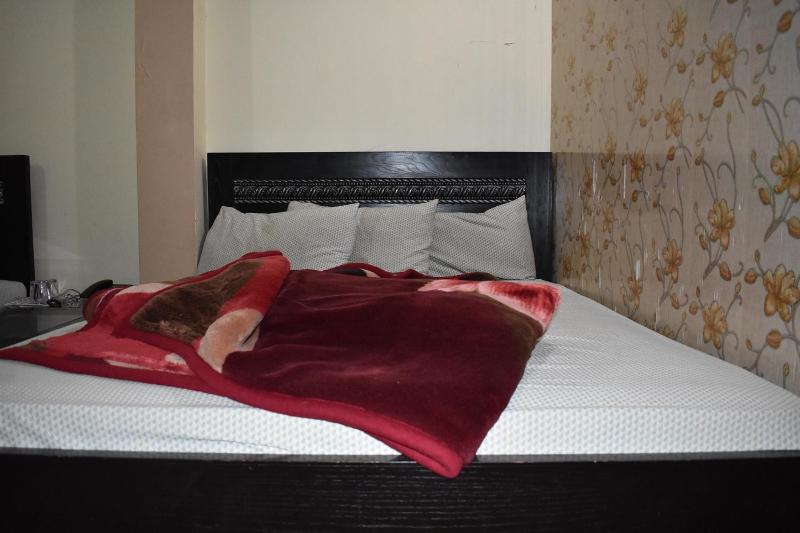 Double Room image 1