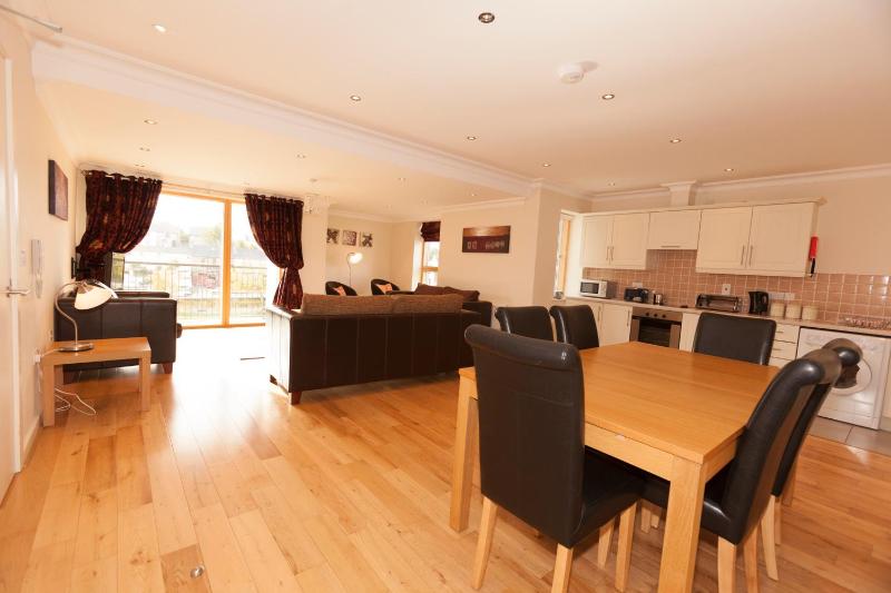 Two-Bedroom Apartment image 4