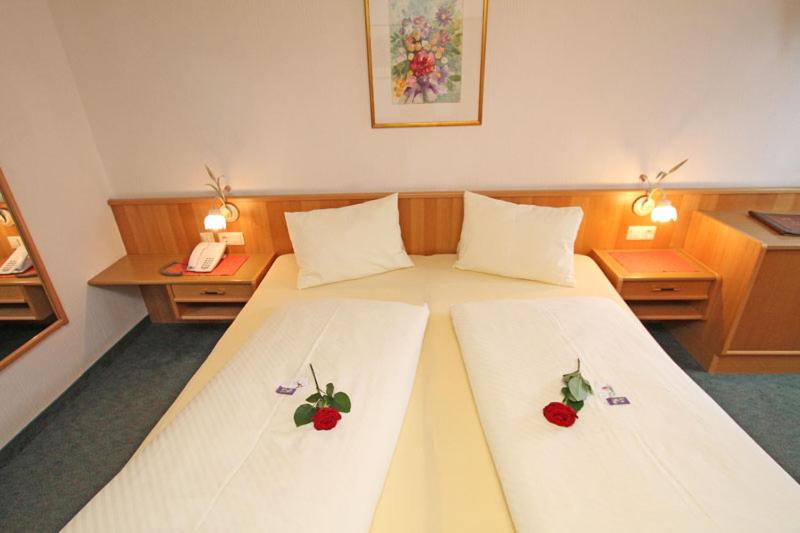 Triple Room image 2