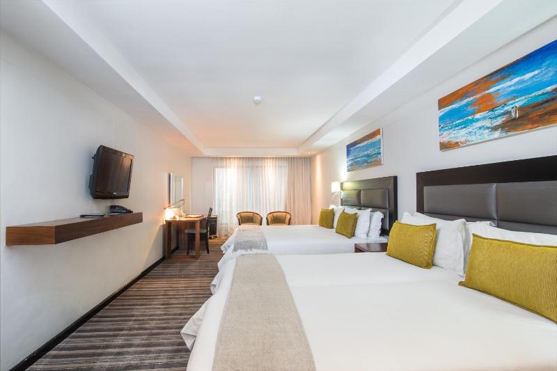 Premier Hotel Cape Town - image 13