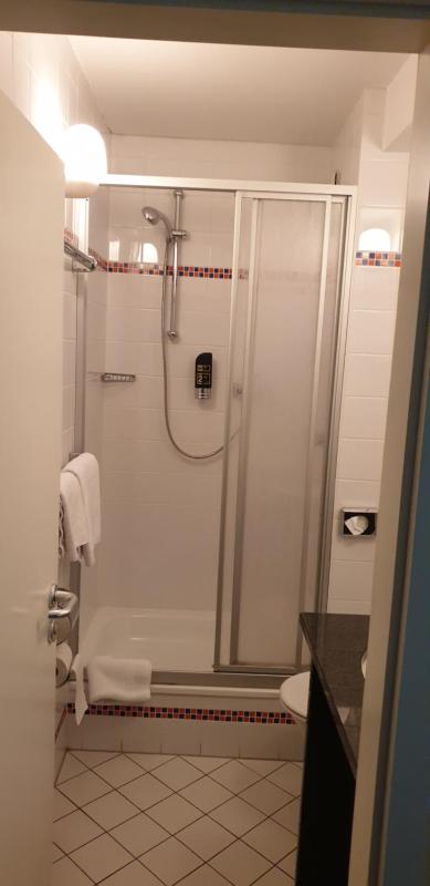 Single Room with Private Bathroom image 2