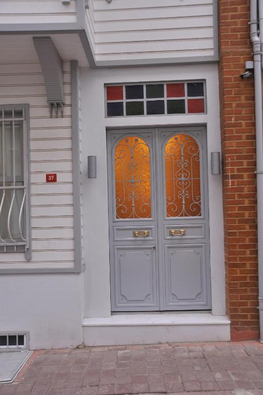 Dualis Hotel - image 14