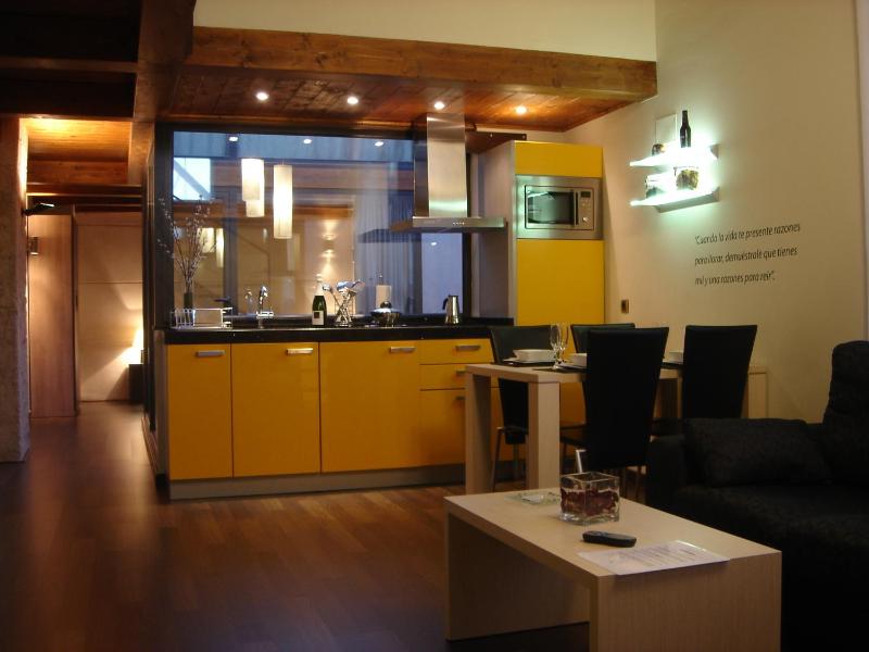 Two-Bedroom House image 3