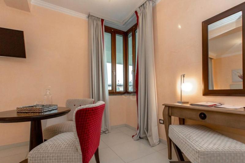 Junior Suite image 3