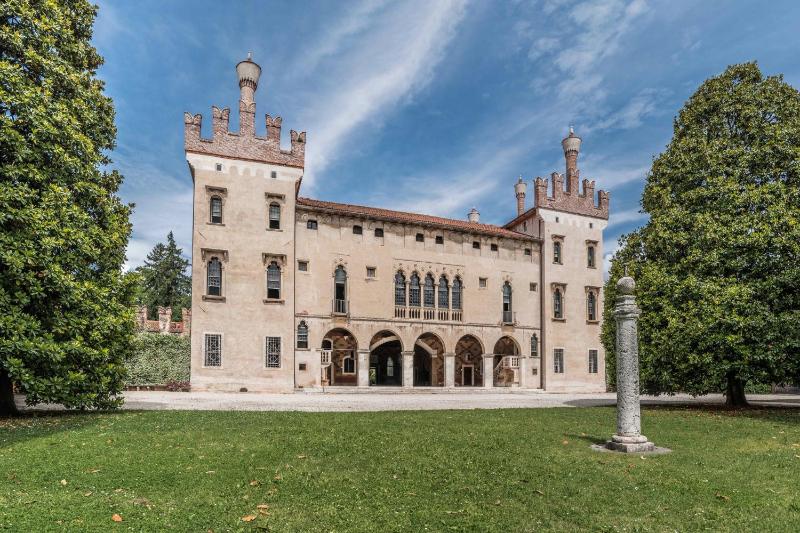 Castello di Thiene Images