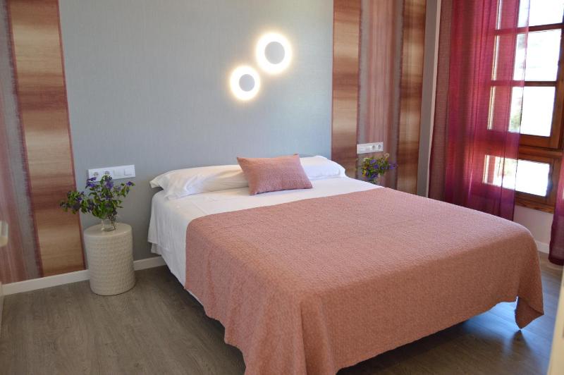 Apartment with Terrace image 1