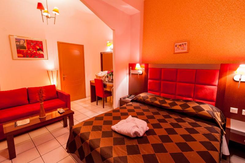 Junior Suite (2 Adults) image 4