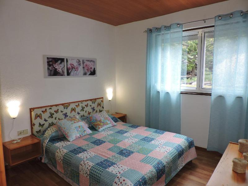 Apartment with Sea View image 2