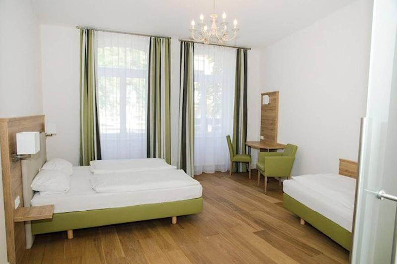 Deluxe Apartment image 3