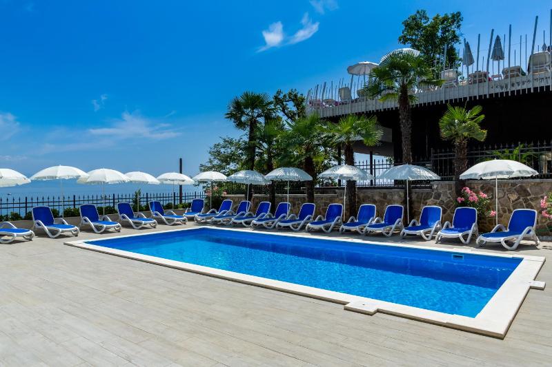Hotel Domino - image 33