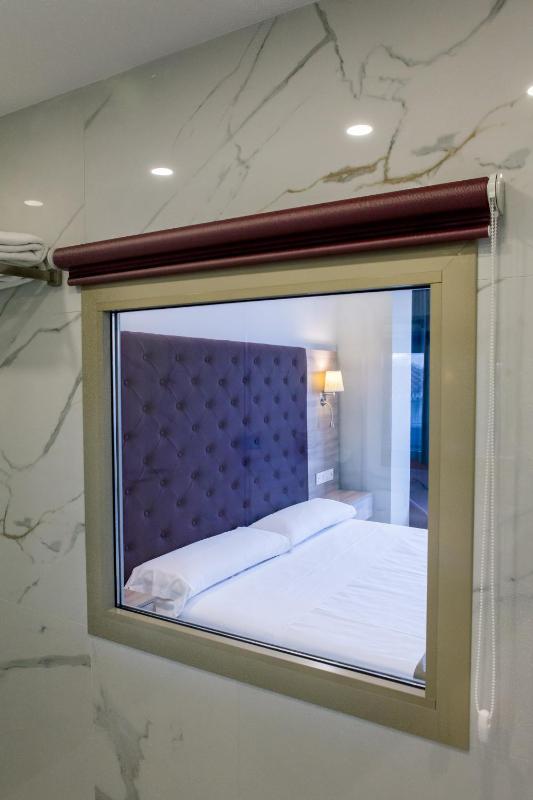 Junior Suite image 3