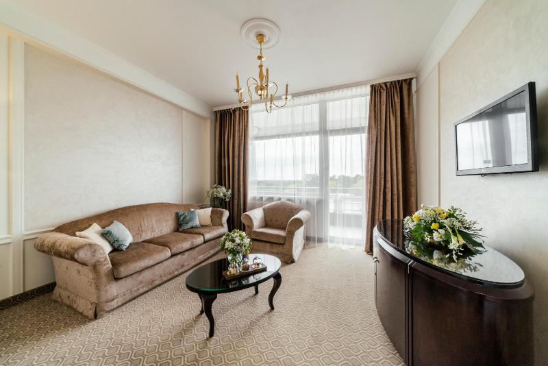 Executive Suite with Sea Wellness SPA Access image 3