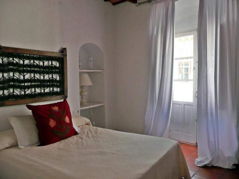 Double or Twin Room image 2
