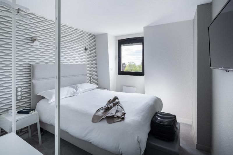 Cosy Double Room image 3