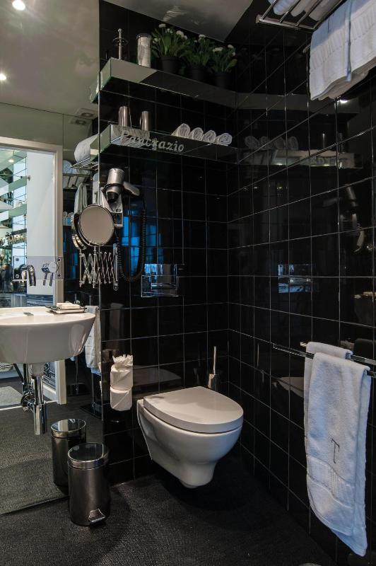 Junior Suite image 3
