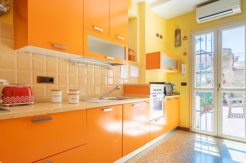 Petroni 38 by Studio Vita - image 12