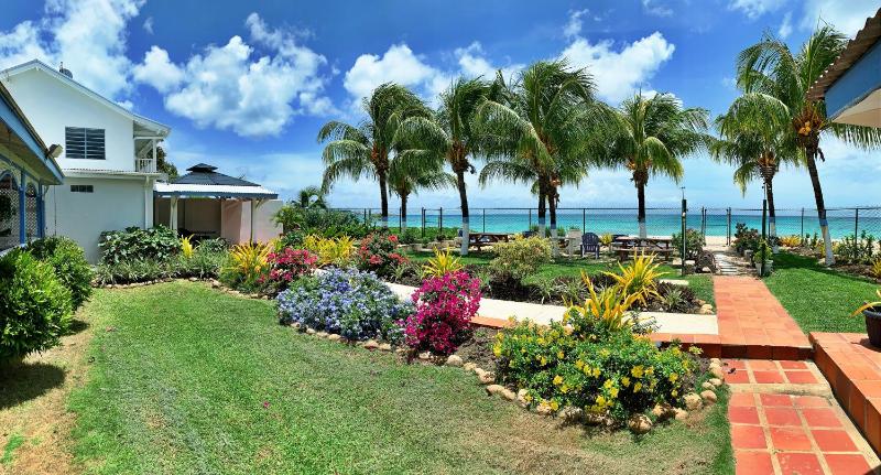 Banyan Beach House Villa - image 10