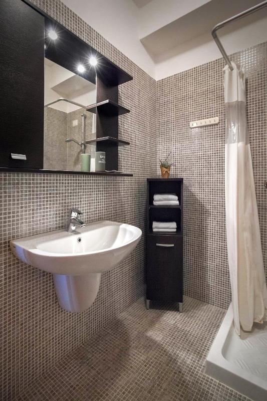 LA CHIARETTO SUITE - image 15