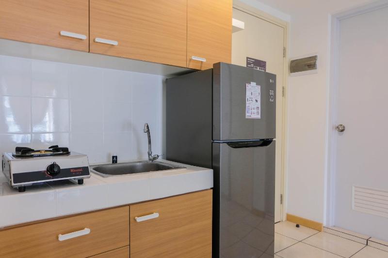 Comfortable 2BR Apartment Serpong M-Town Residence By Travelio - image 11