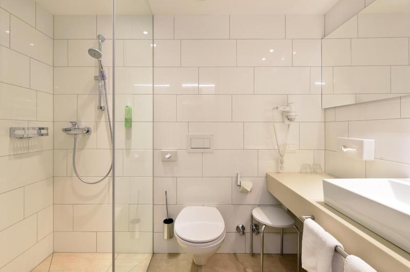 Superior Single Room image 3