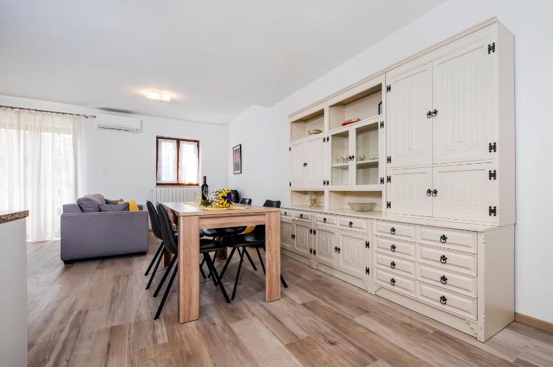 Apartments R - image 11