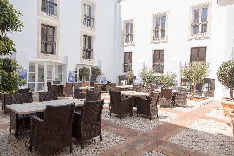 Hotel Carvoeiro Plaza - image 9