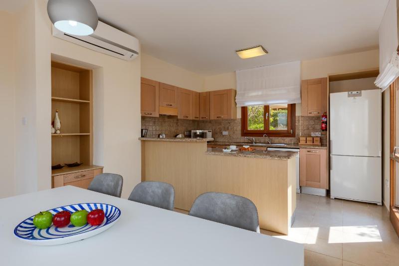 Three-Bedroom Junior Villa with Private Pool image 1