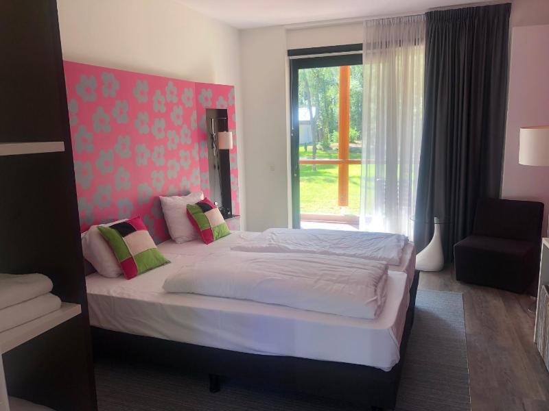 Comfort Double Room with Forest View image 3