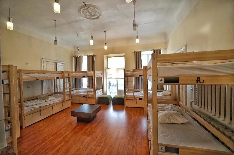 The Monks Bunk Hostel & Bar - image 13