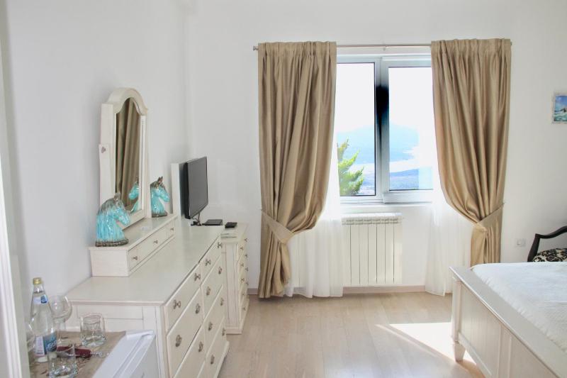 Standard Apartment image 3