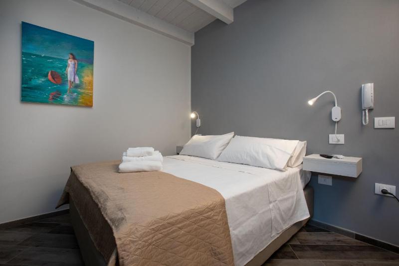 AL 54 Accommodation - image 23
