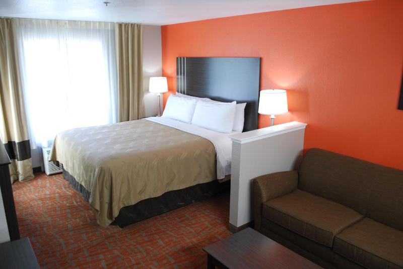 King Suite image 4